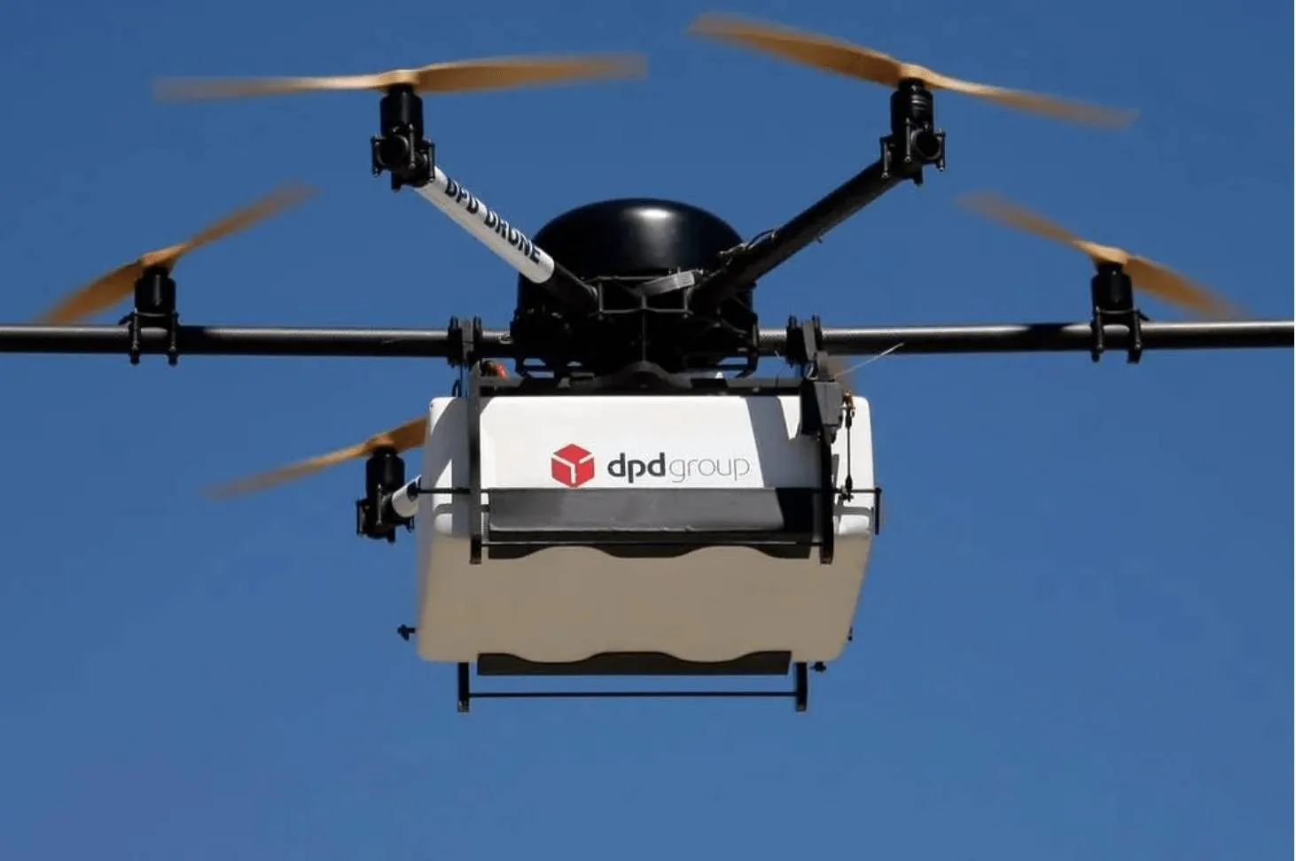 rapid delivery innovation drone carrying package to customer